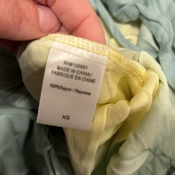 Young, Fabulous, and Broke Stevie Rainbow Ombre Dress Size XS - Picture 9 of 10